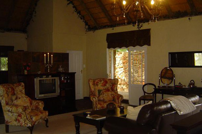 Carmine Luxury Suite