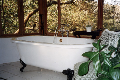 Cinnamon Luxury Suite